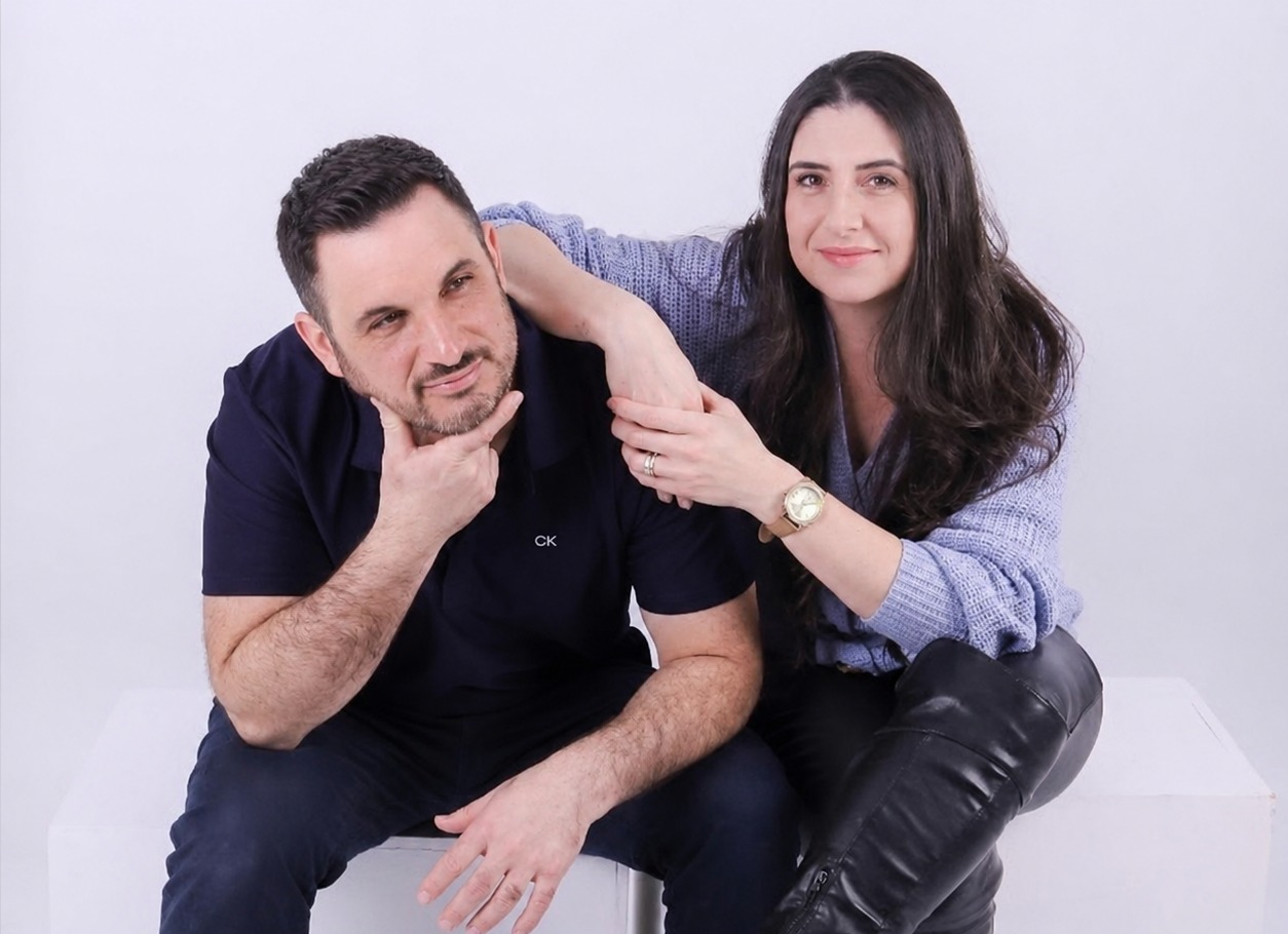 Casal de Jundiaí aposta em inteligência artificial para criar conteúdo educativo voltado ao público infantil