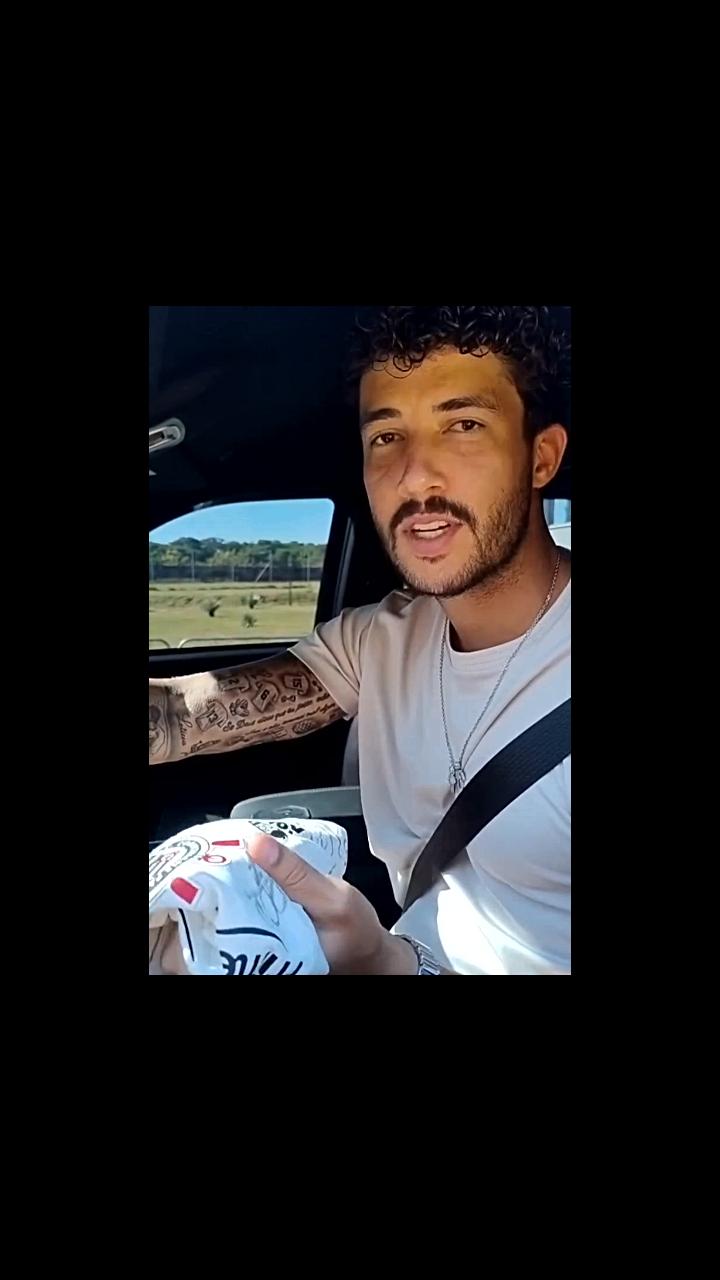 Zagueiro Gustavo Henrique doa camisa autografada para rifa em prol do tratamento de Guilherme Tega